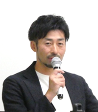 講師の新良貴さん